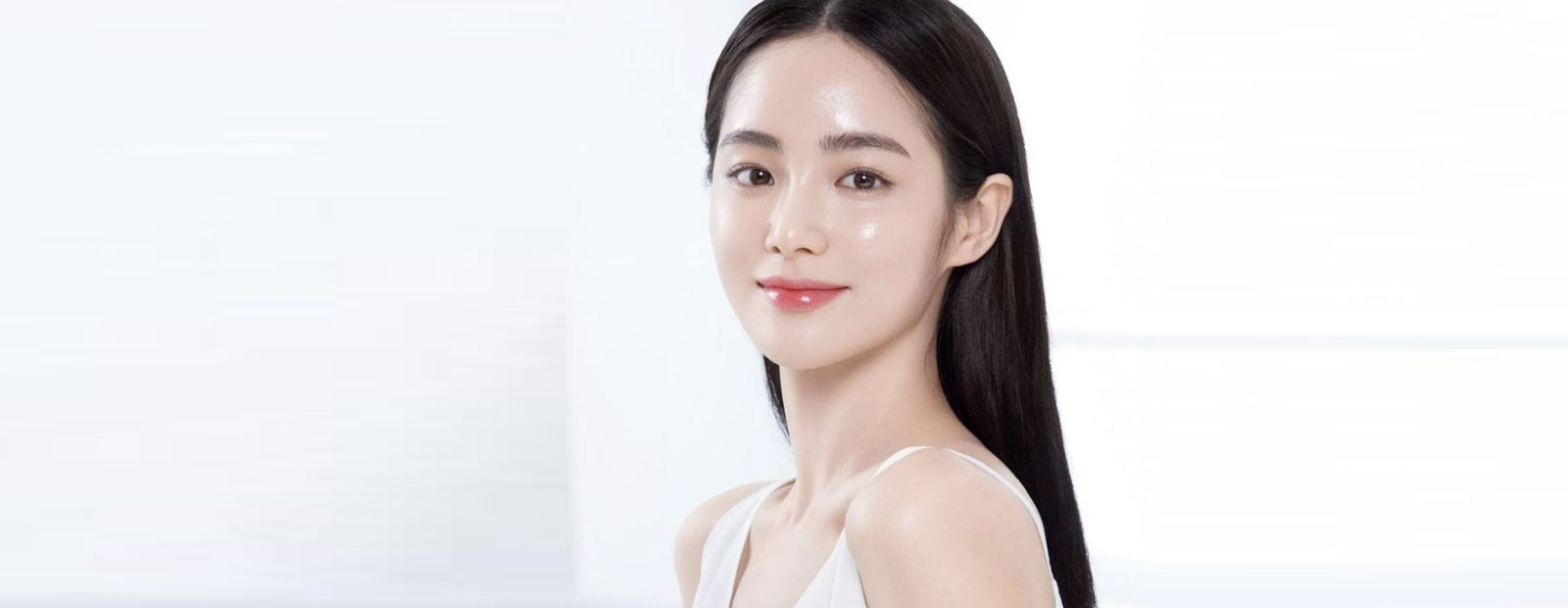 Rice Face Wash Benefits: How Volvet Vogue Brings Glass Skin to Life
